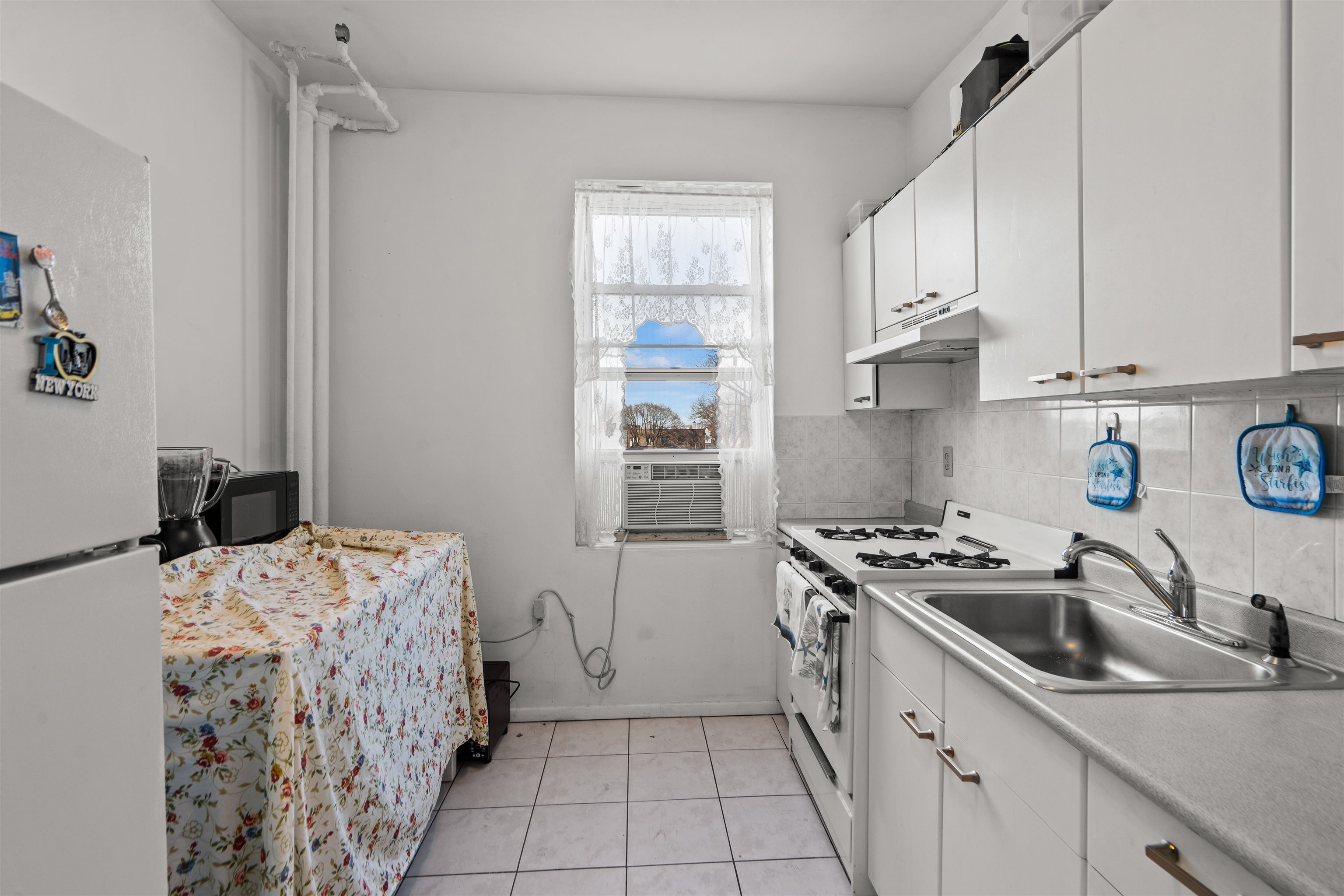 7505 PALISADE AVE Unit: D3