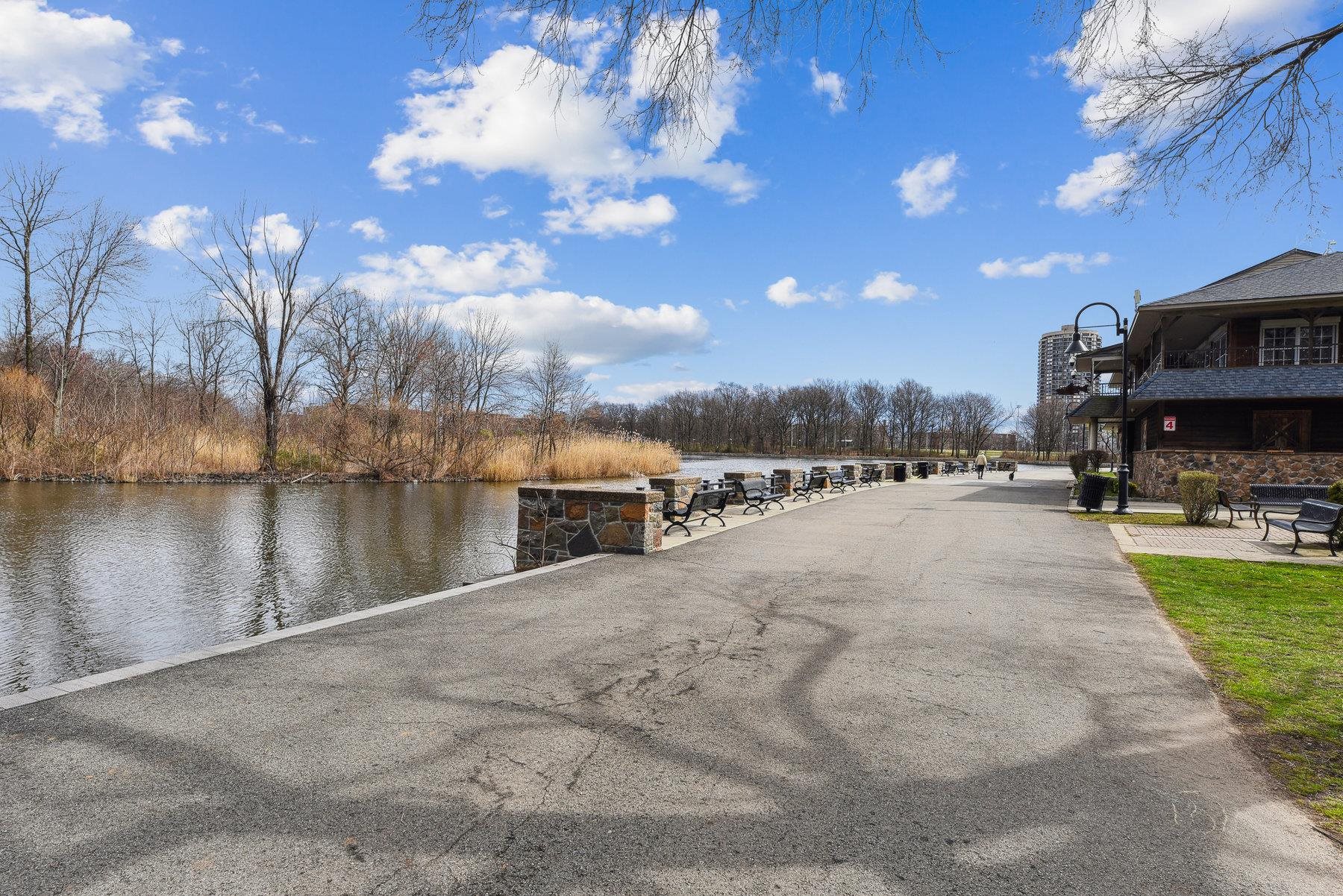 7505 PALISADE AVE Unit: D3