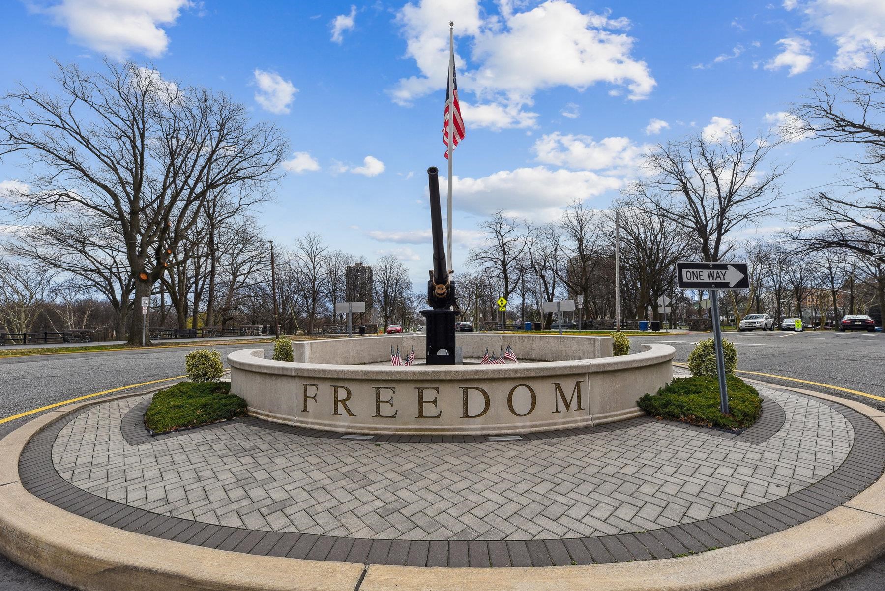 7505 PALISADE AVE Unit: D3