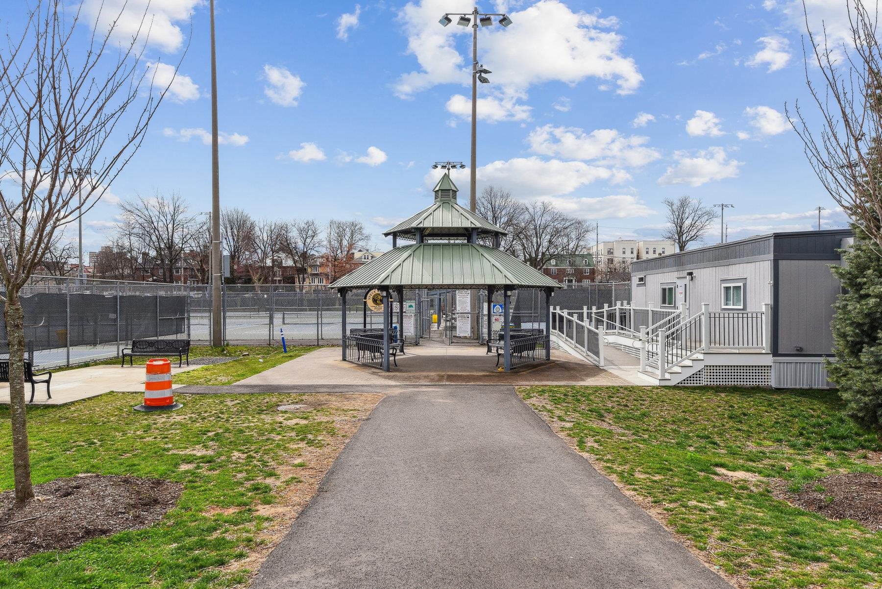 7505 PALISADE AVE Unit: D3