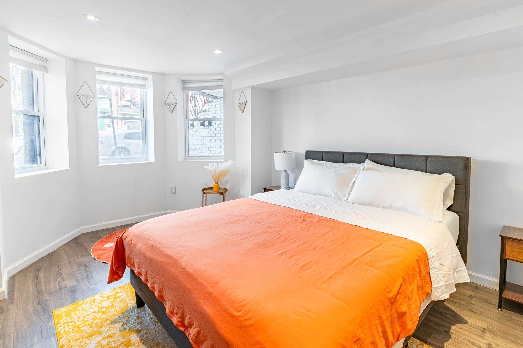 55 ATLANTIC ST Unit: unit 1