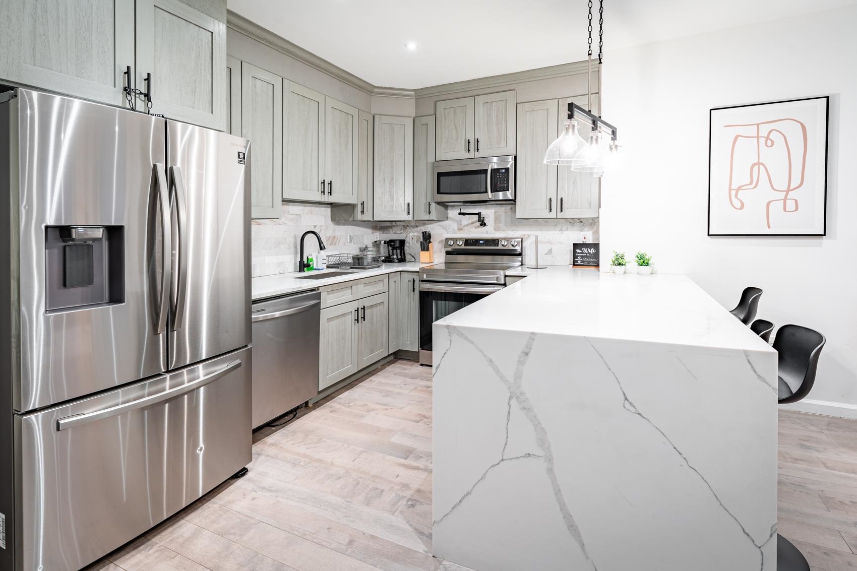 55 ATLANTIC ST Unit: unit 1