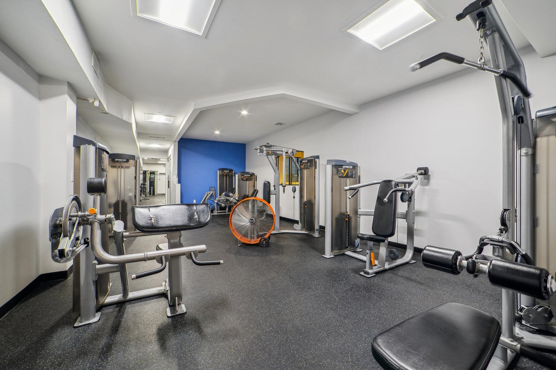 530 GREGORY AVE Unit: 101C