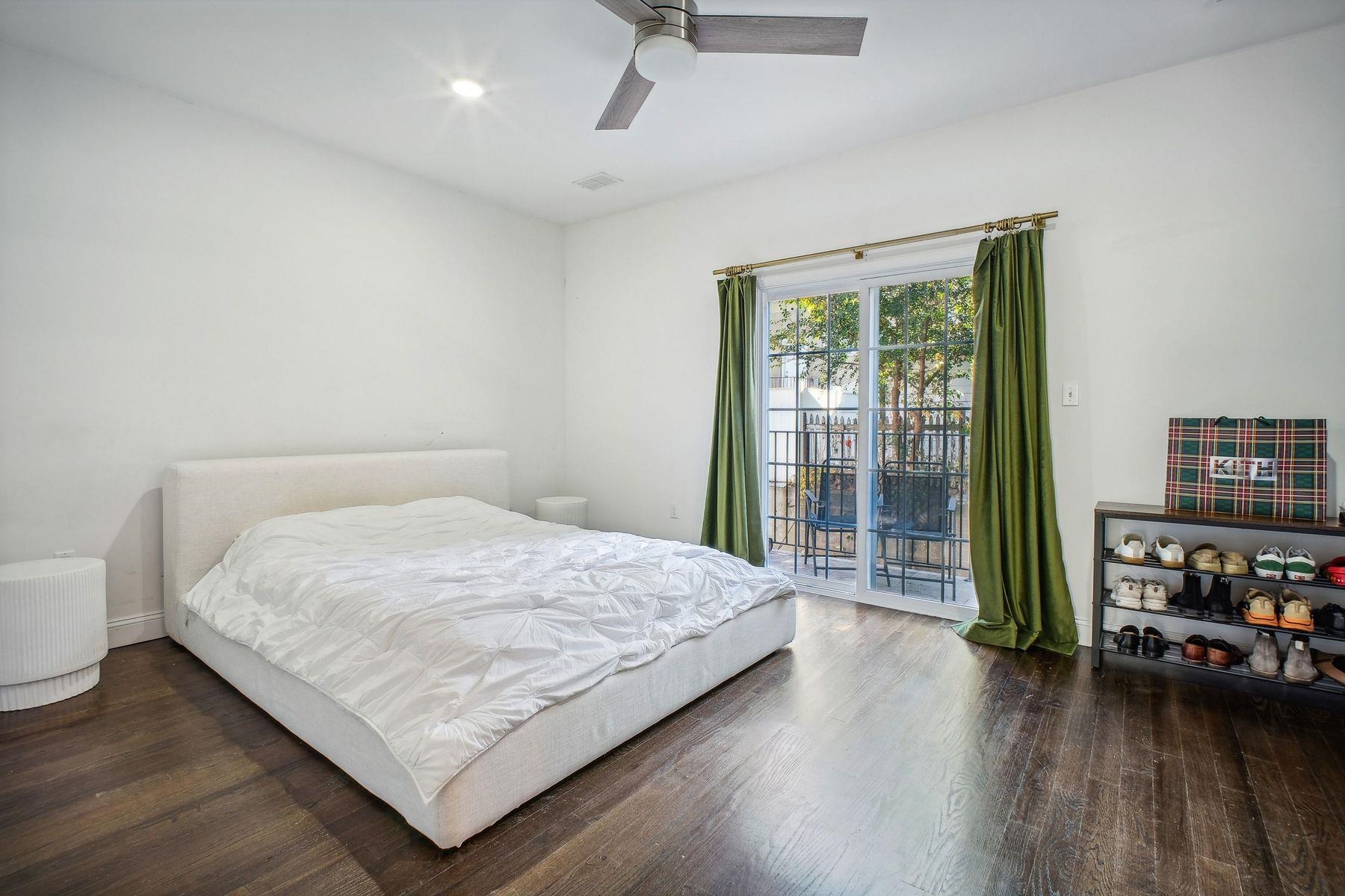 330 TERRACE AVE Unit: 2