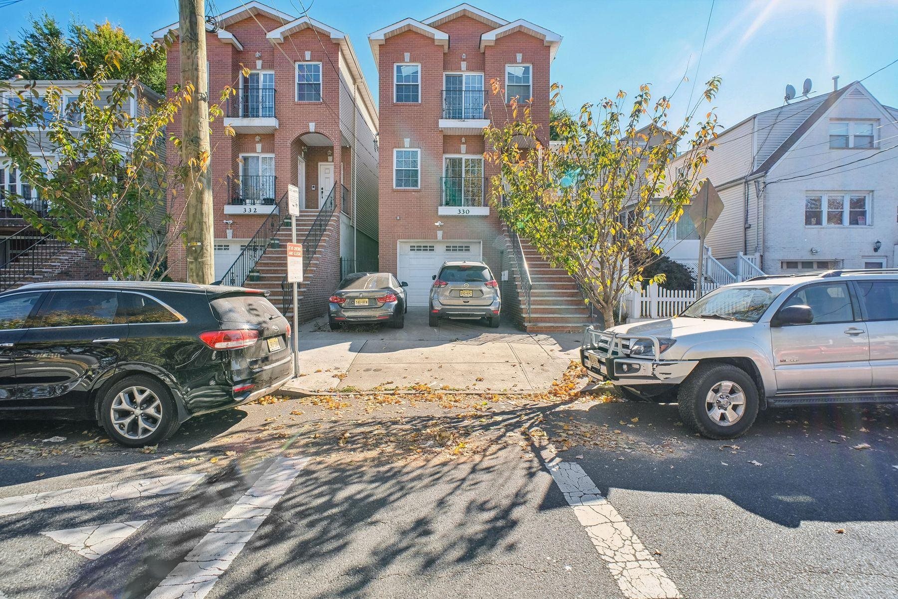 330 TERRACE AVE Unit: 1