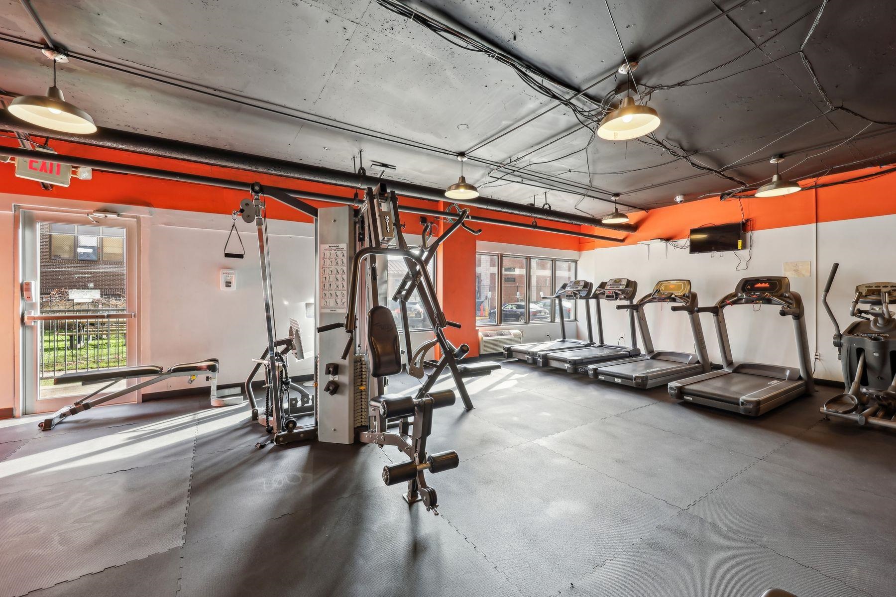 500 CENTRAL AVE Unit: 420