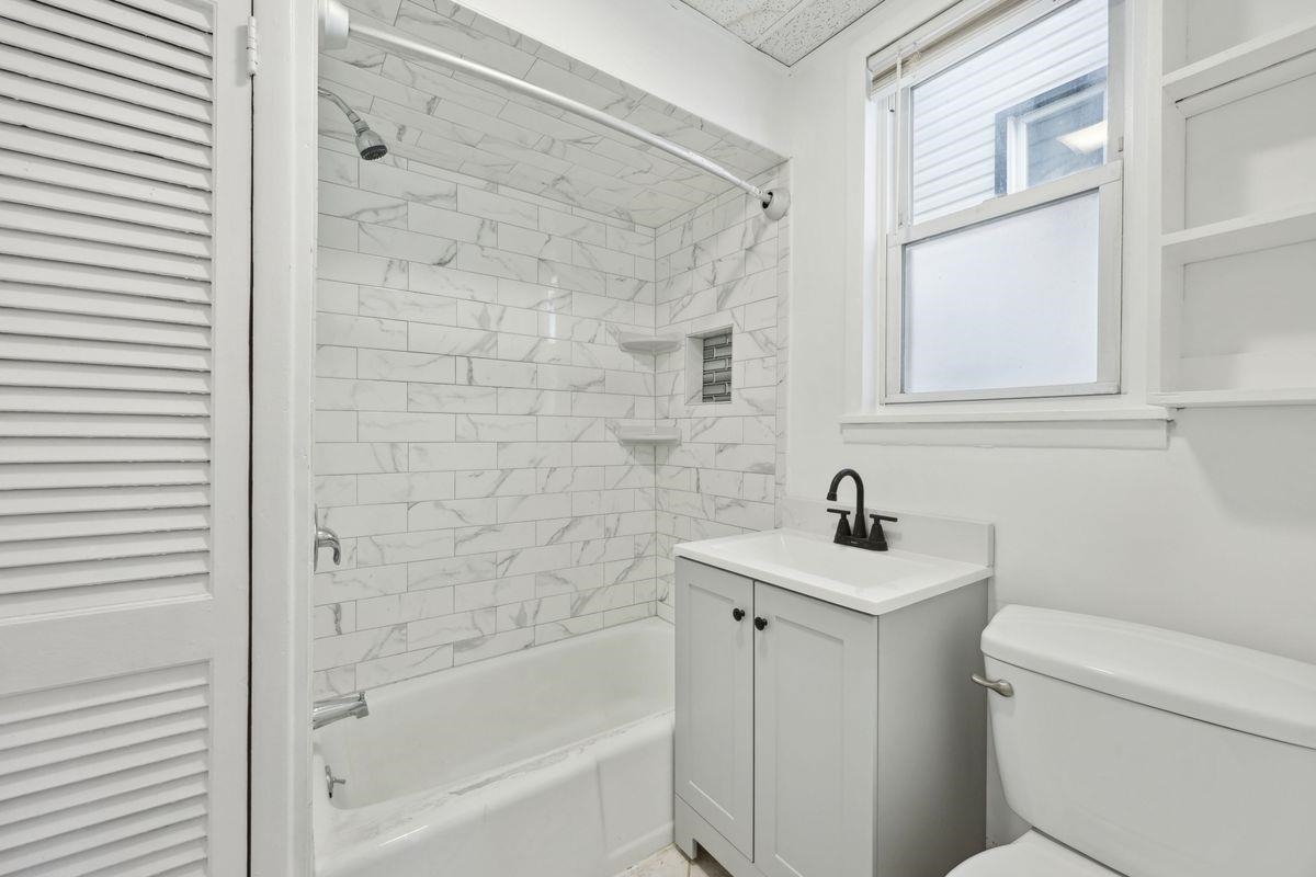 1465 76TH ST Unit: 1