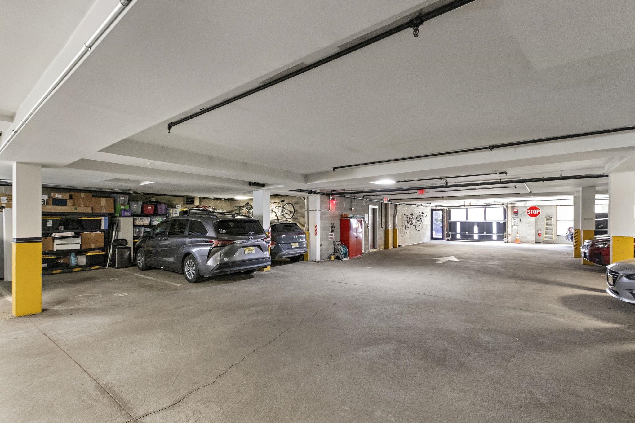 187 WARREN ST Unit: 208