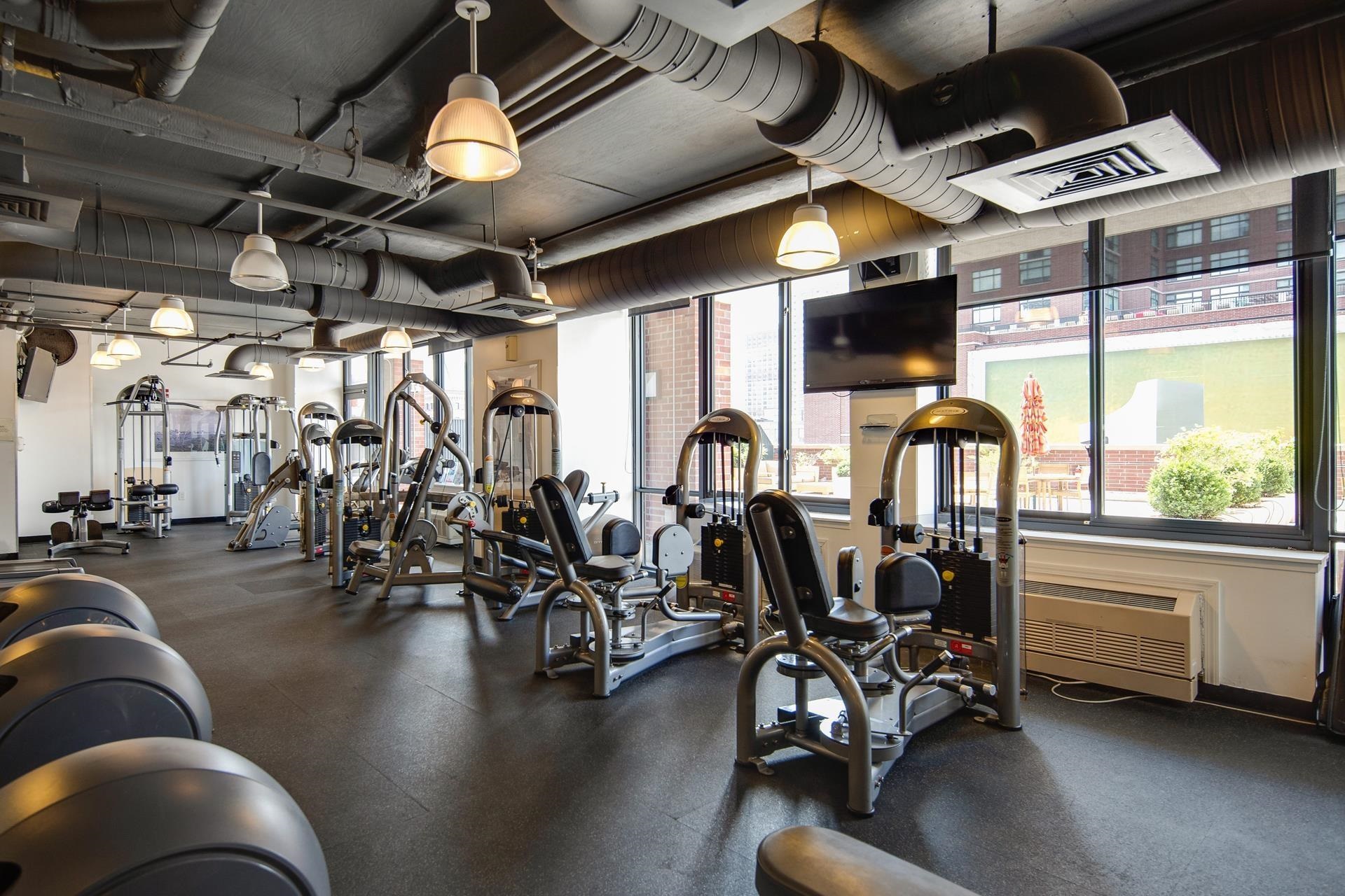 389 WASHINGTON ST Unit: 32E