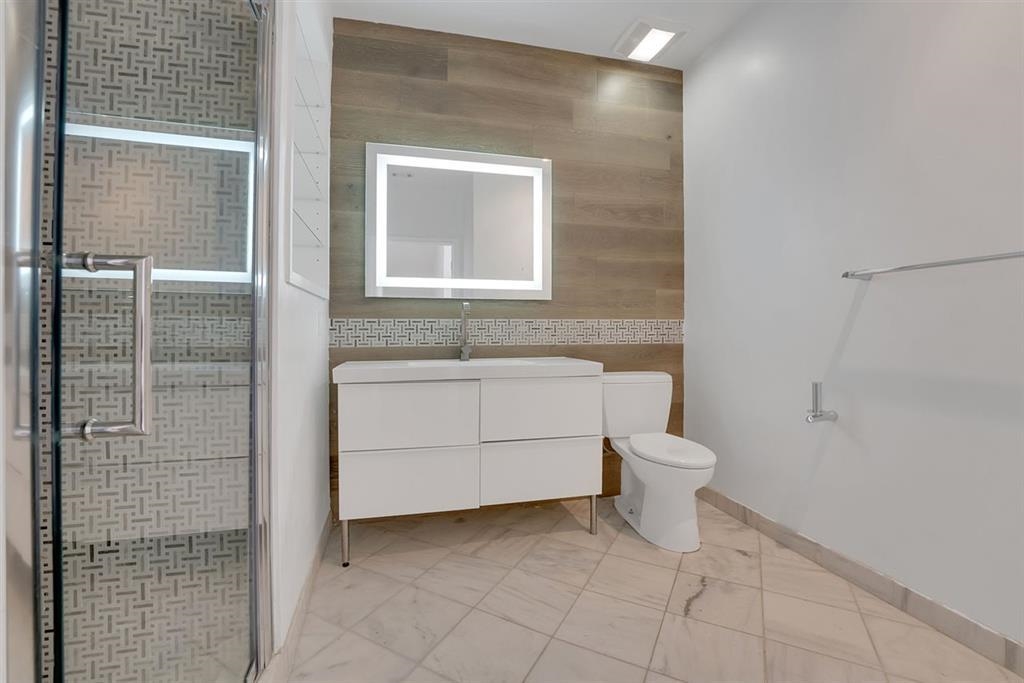 15 WARREN ST Unit: 424