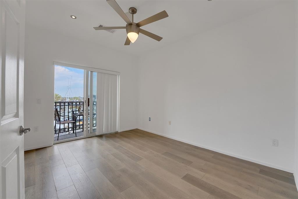 15 WARREN ST Unit: 424