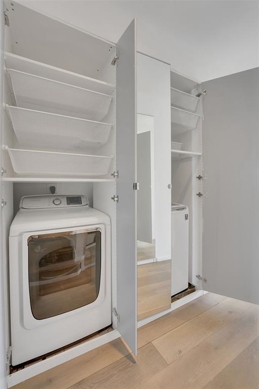 15 WARREN ST Unit: 424