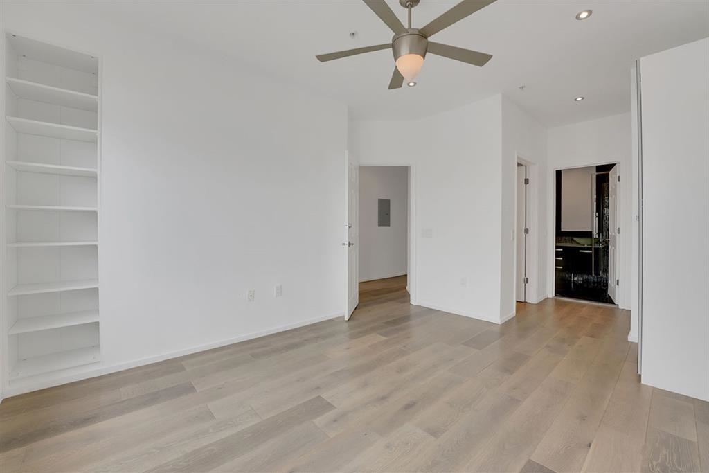 15 WARREN ST Unit: 424