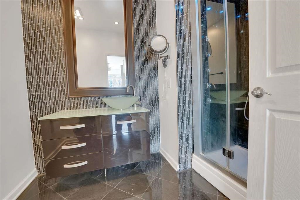 15 WARREN ST Unit: 424