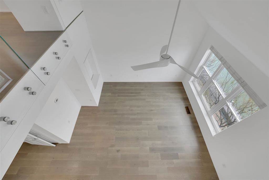 15 WARREN ST Unit: 424