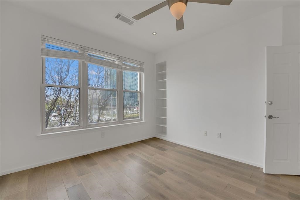 15 WARREN ST Unit: 424