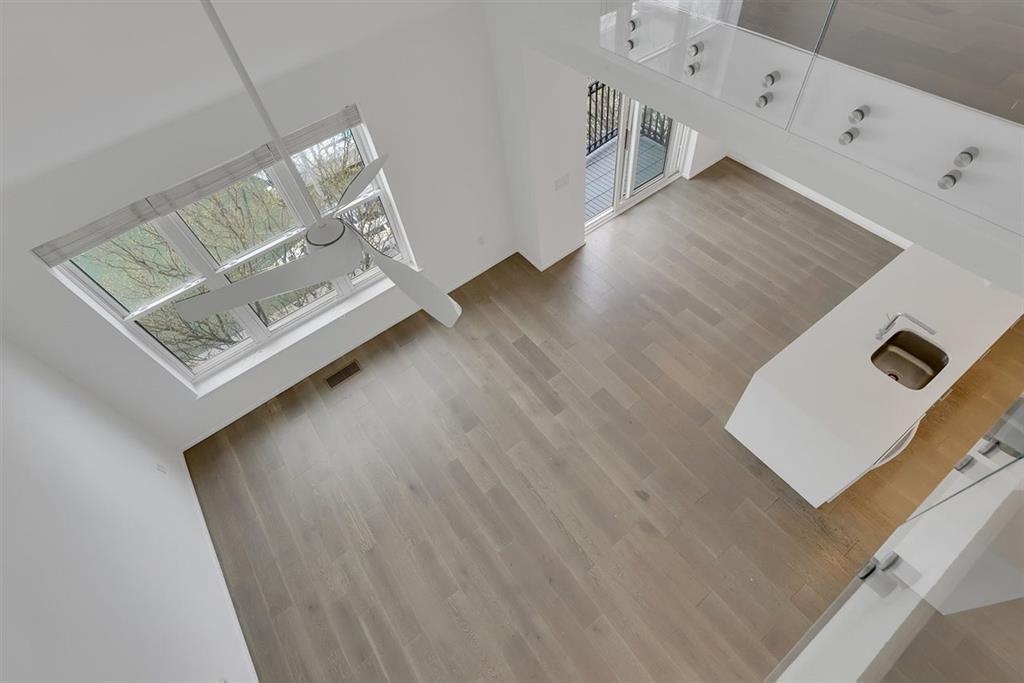 15 WARREN ST Unit: 424