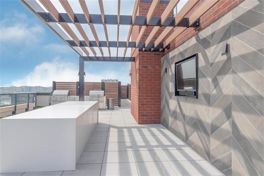 1000 MAXWELL LANE Unit: 11E