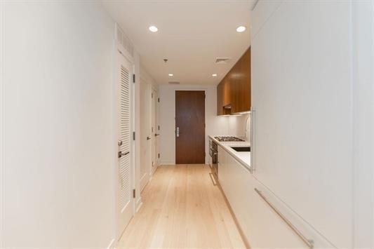 1000 MAXWELL LANE Unit: 11E