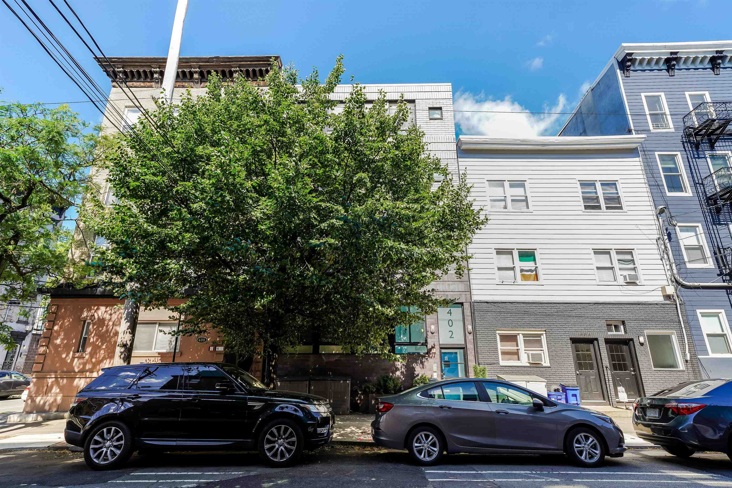 402 MADISON ST Unit: 4