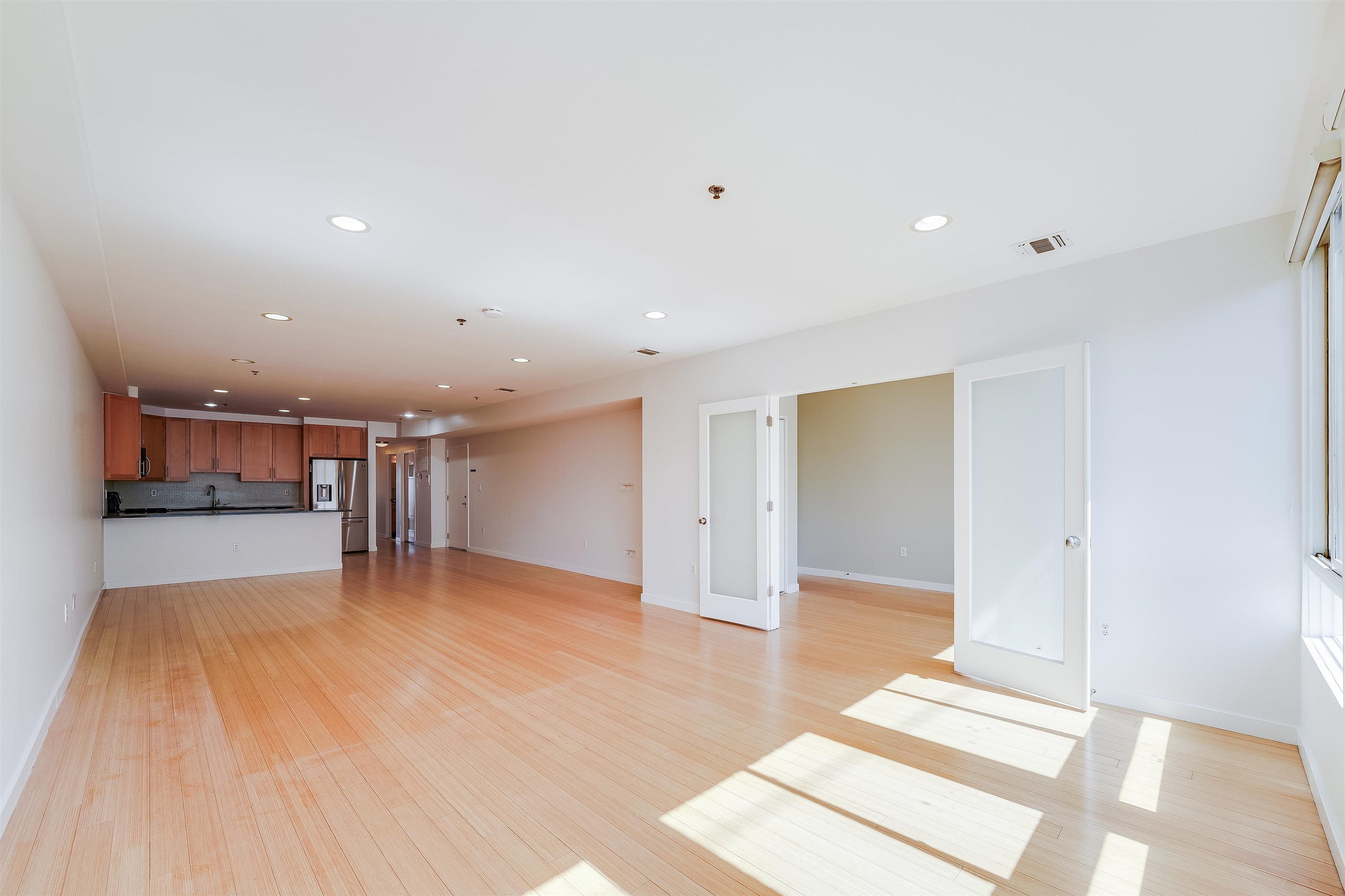 402 MADISON ST Unit: 4