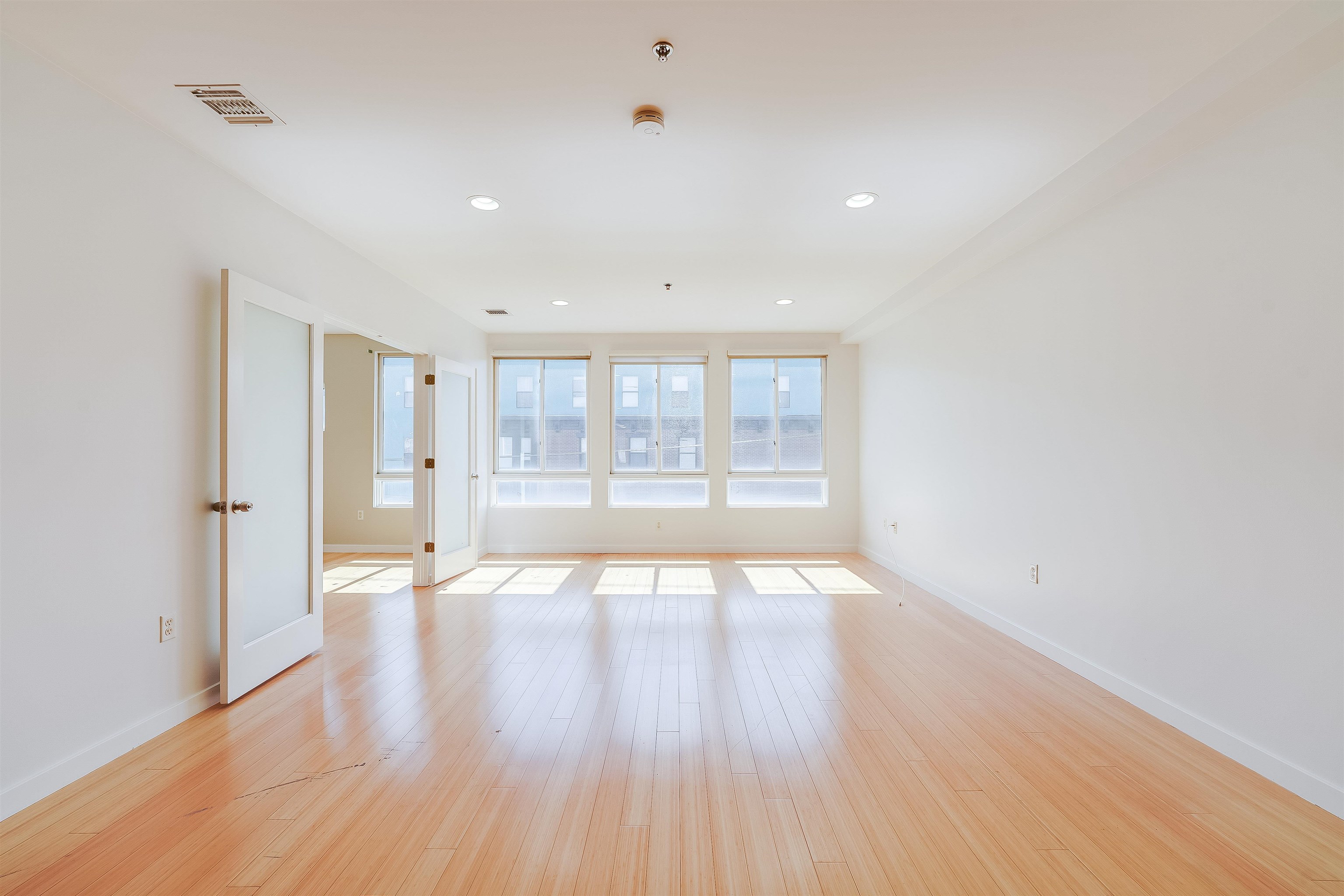 402 MADISON ST Unit: 4