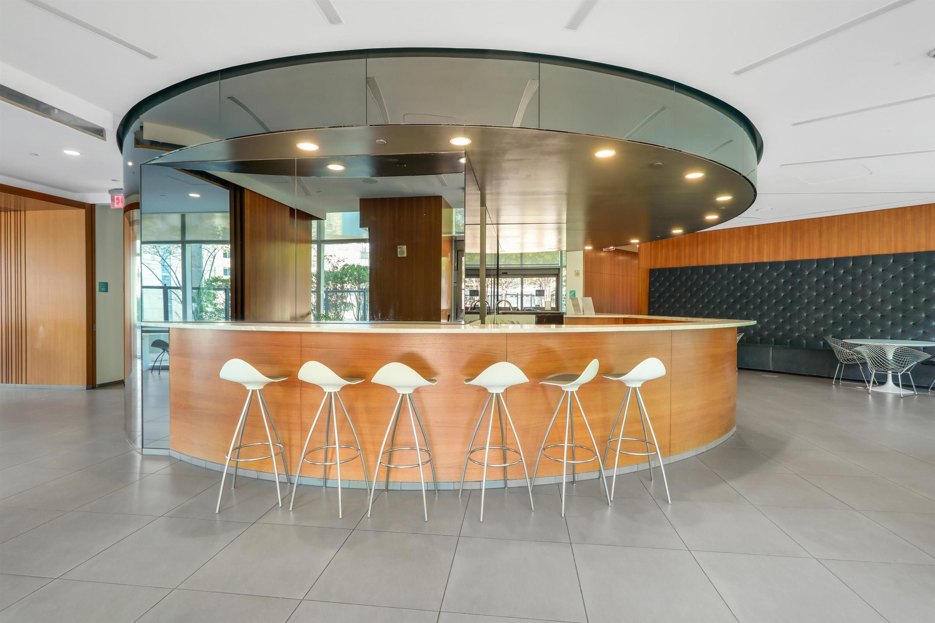 77 HUDSON ST Unit: 2701