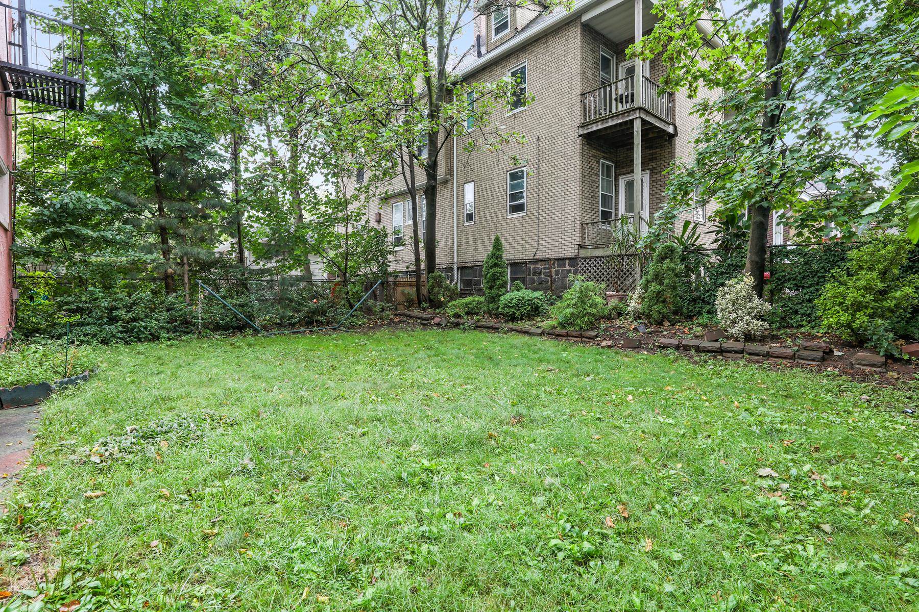 720 BLVD EAST Unit: 2W