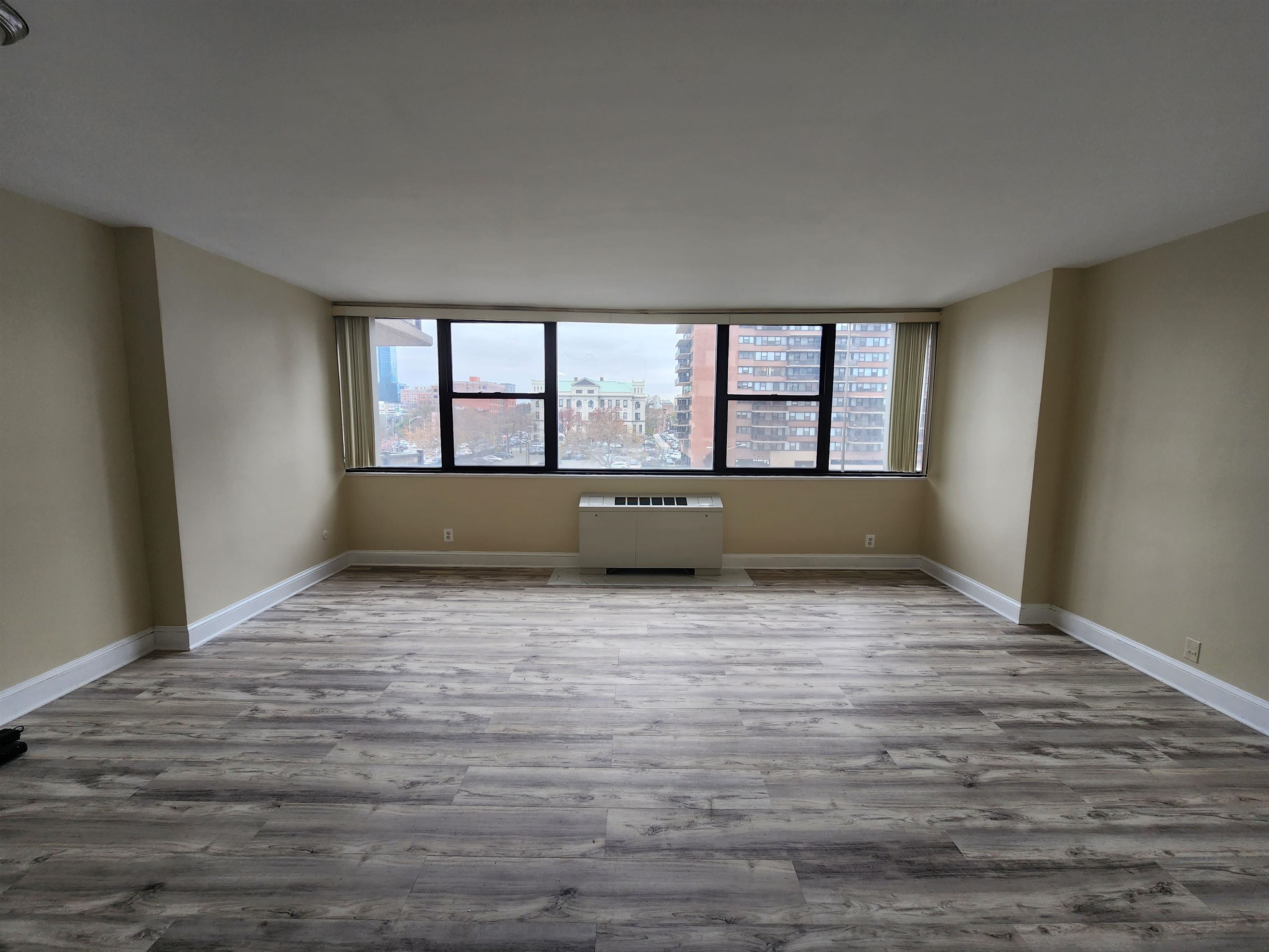 270 LUIS M MARIN BLVD Unit: 4Q