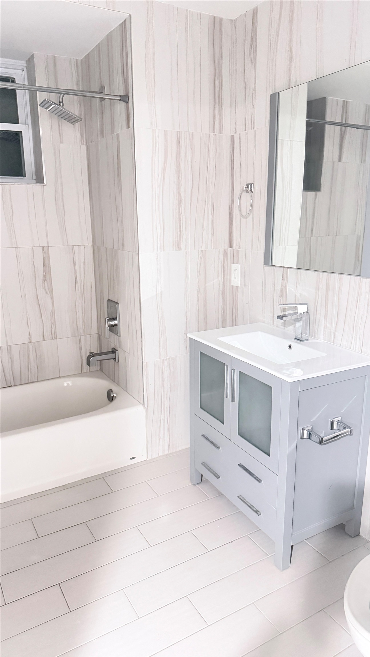 549 PALISADE AVE Unit: 1