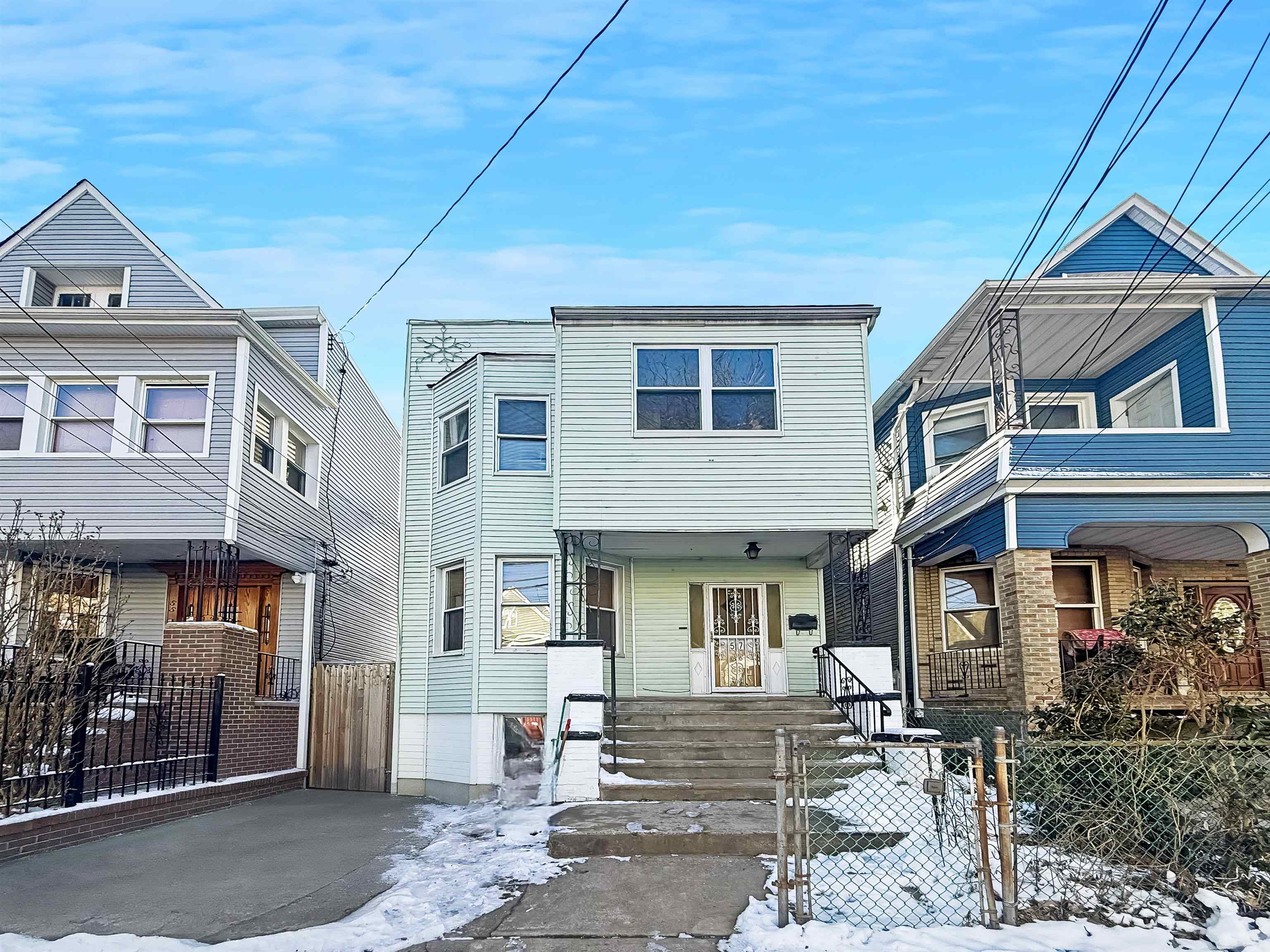 57 WEGMAN PARKWAY Unit: 2