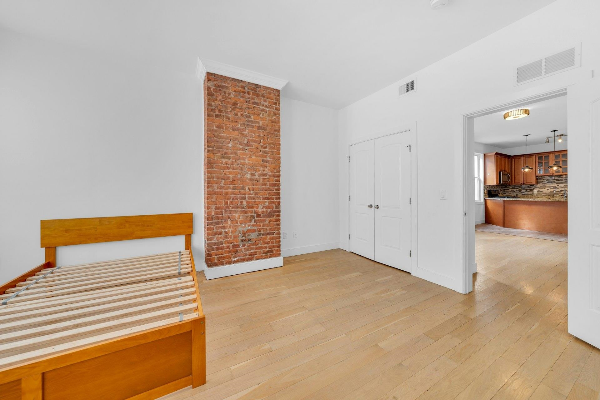 1631 KENNEDY BLVD Unit: 3