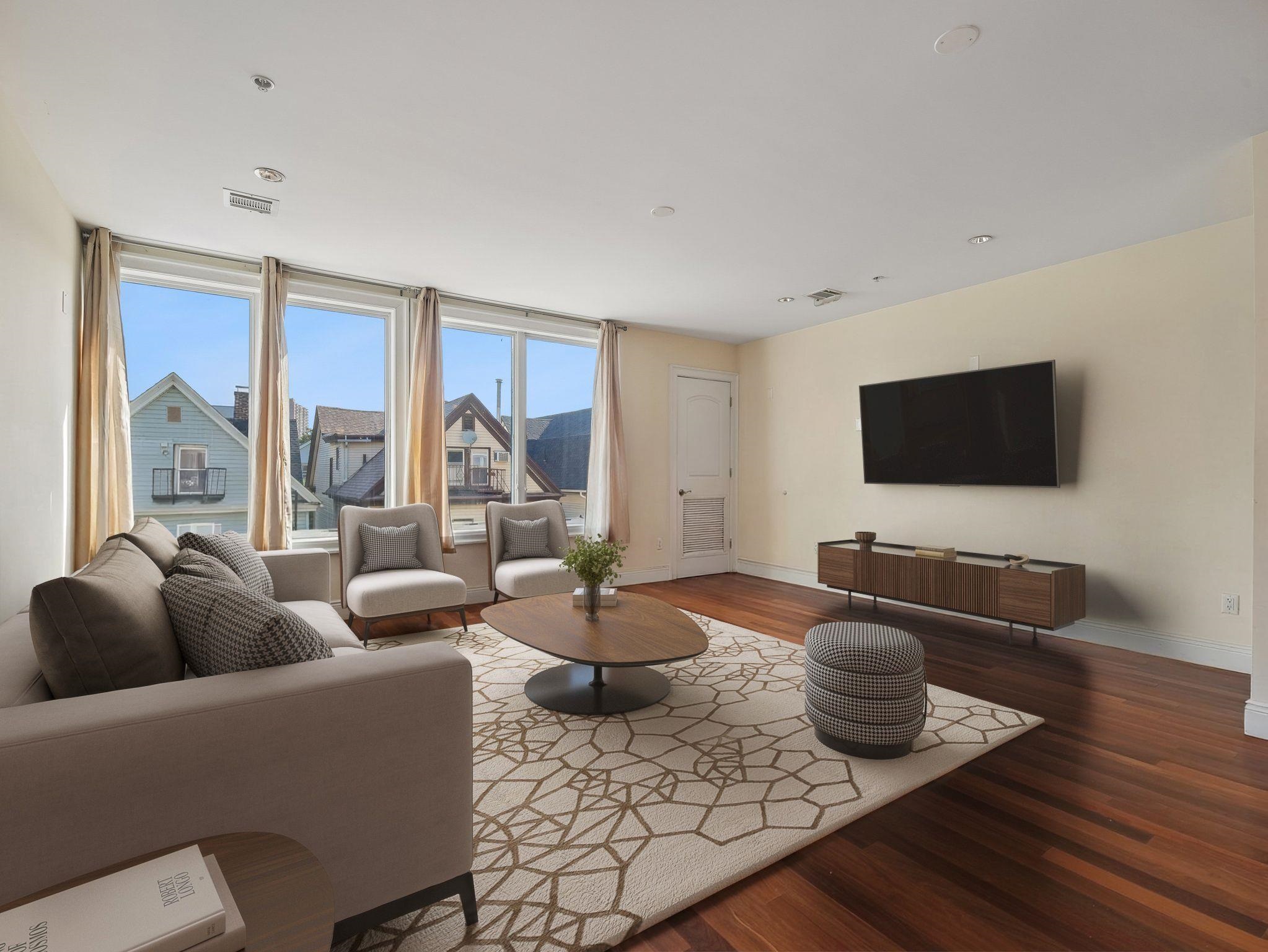34-40 48TH ST Unit: 2B