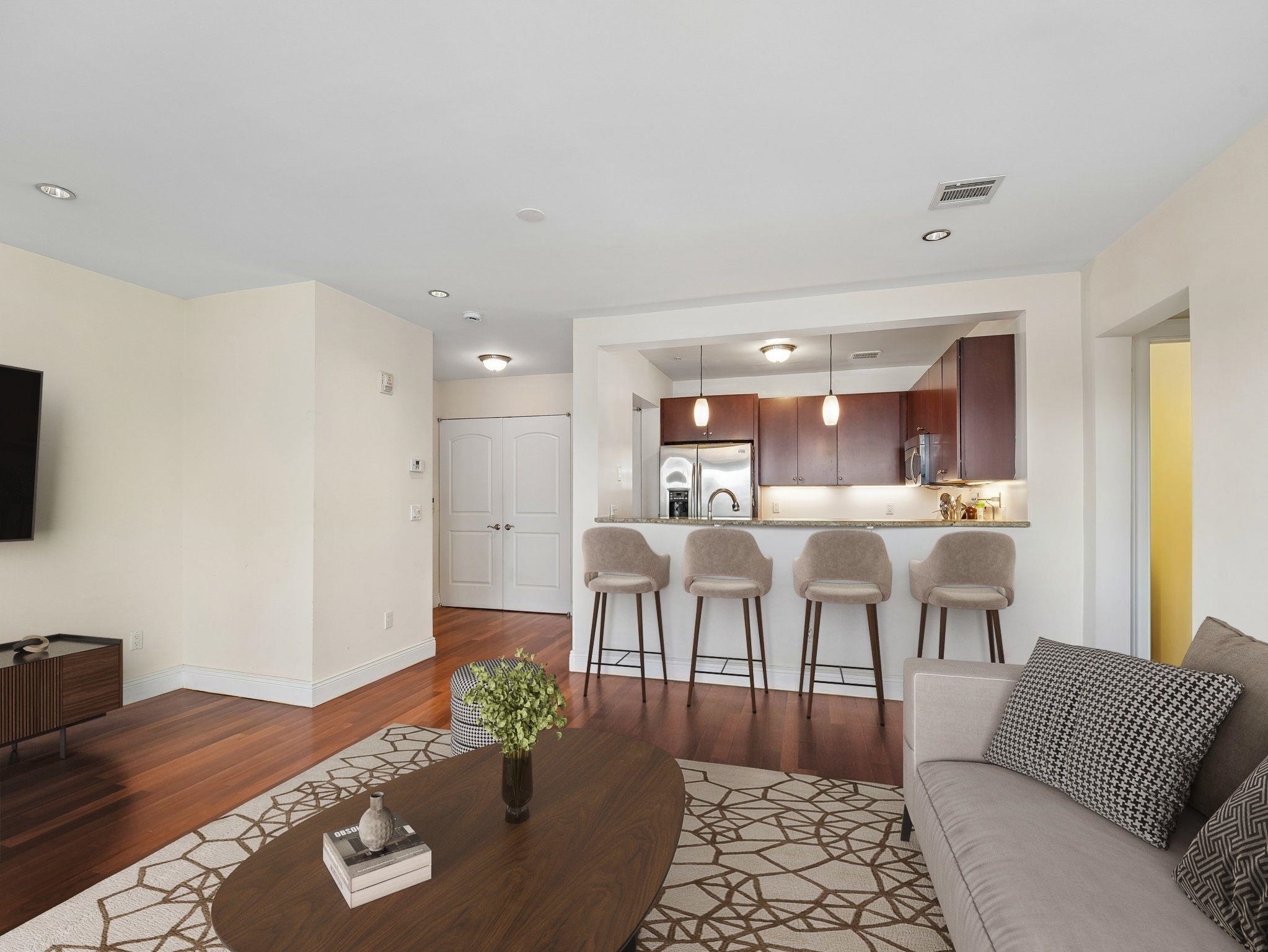34-40 48TH ST Unit: 2B