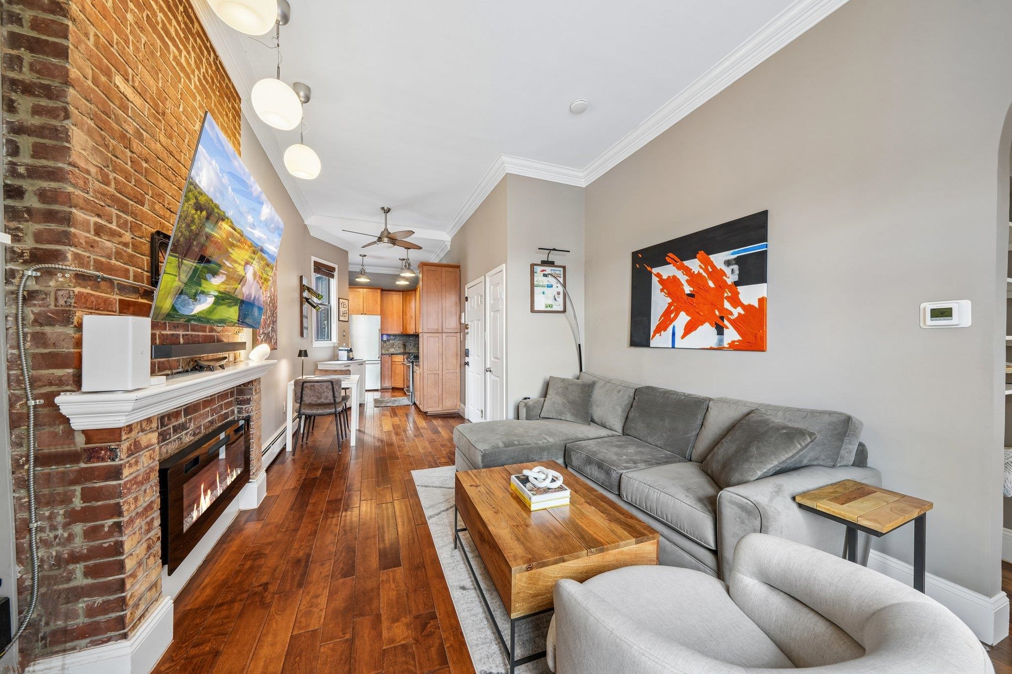 267 GROVE ST Unit: 4R