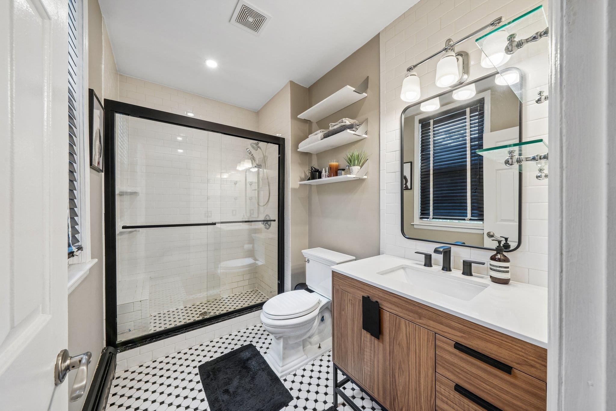 267 GROVE ST Unit: 4R