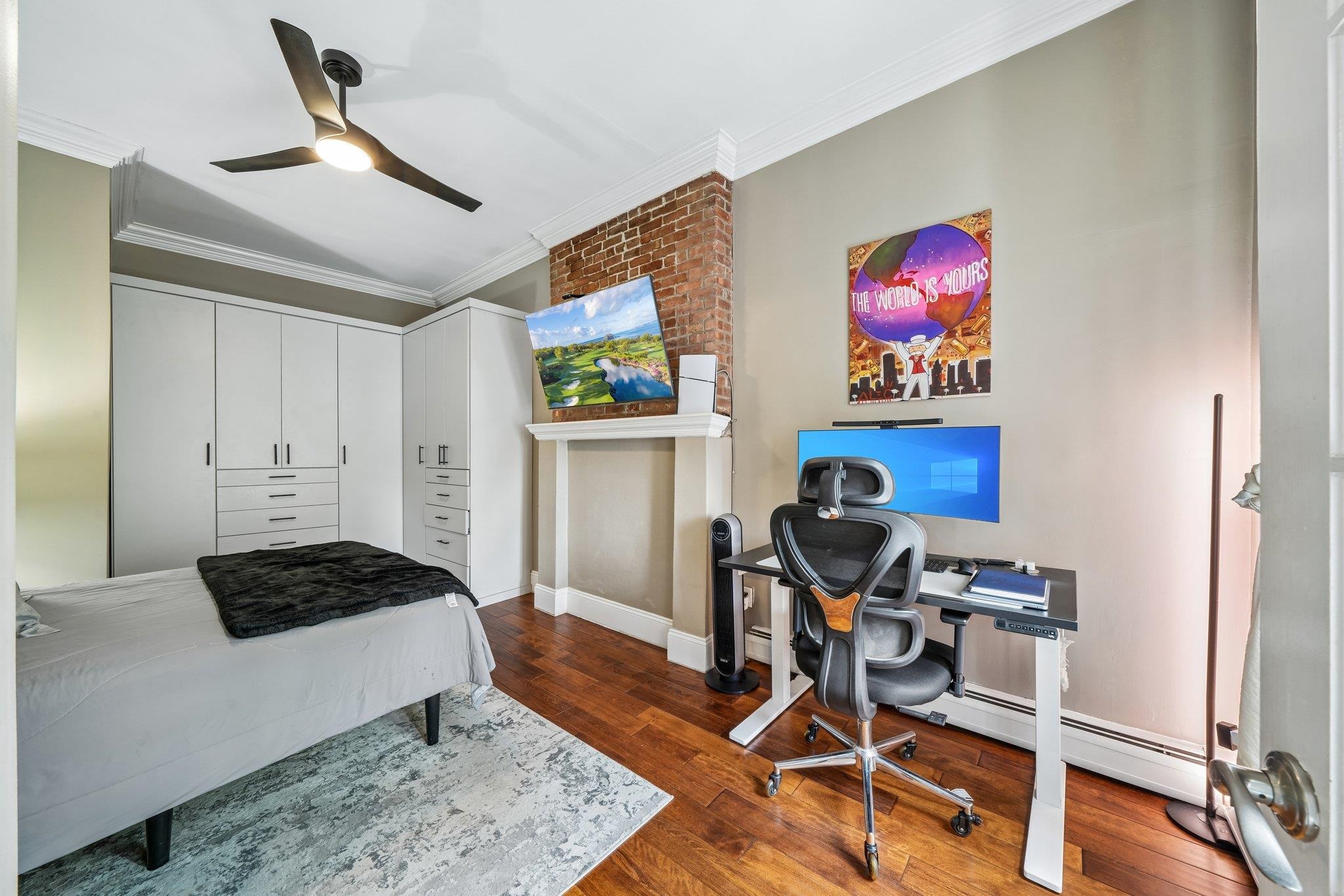 267 GROVE ST Unit: 4R