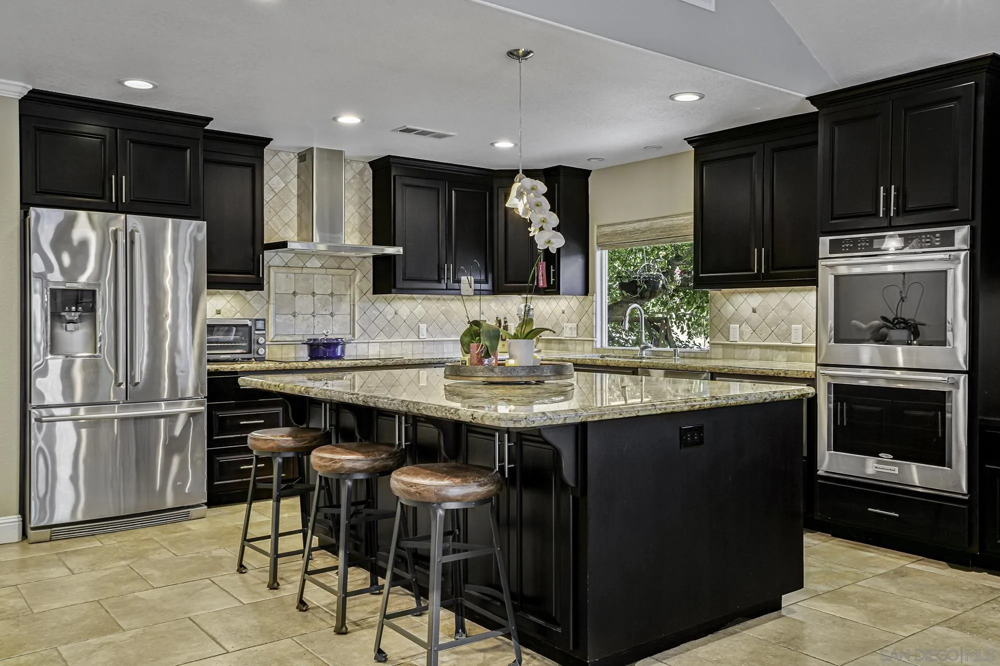 1755 W Edmundson Ave