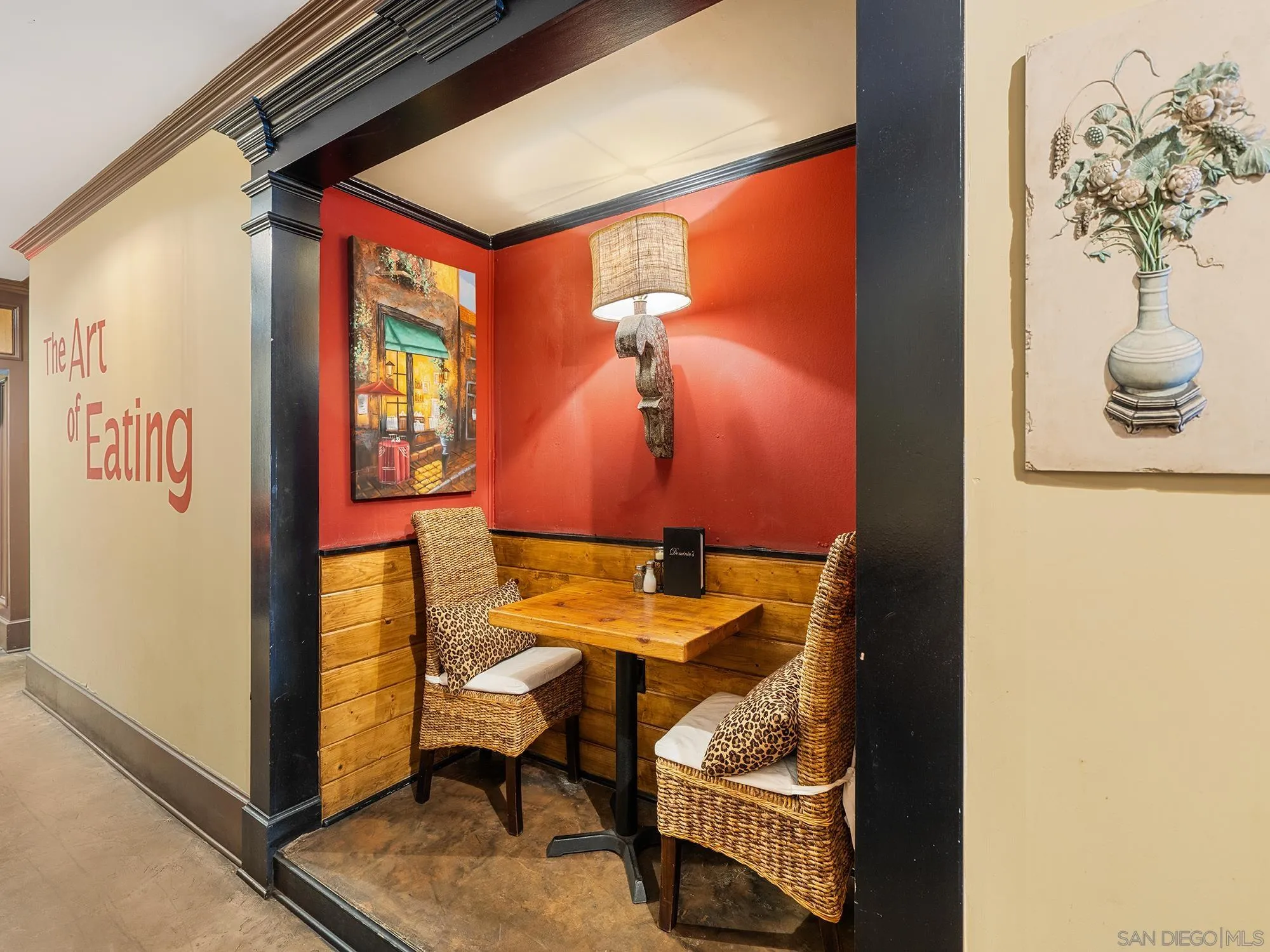 113 E Grand Ave