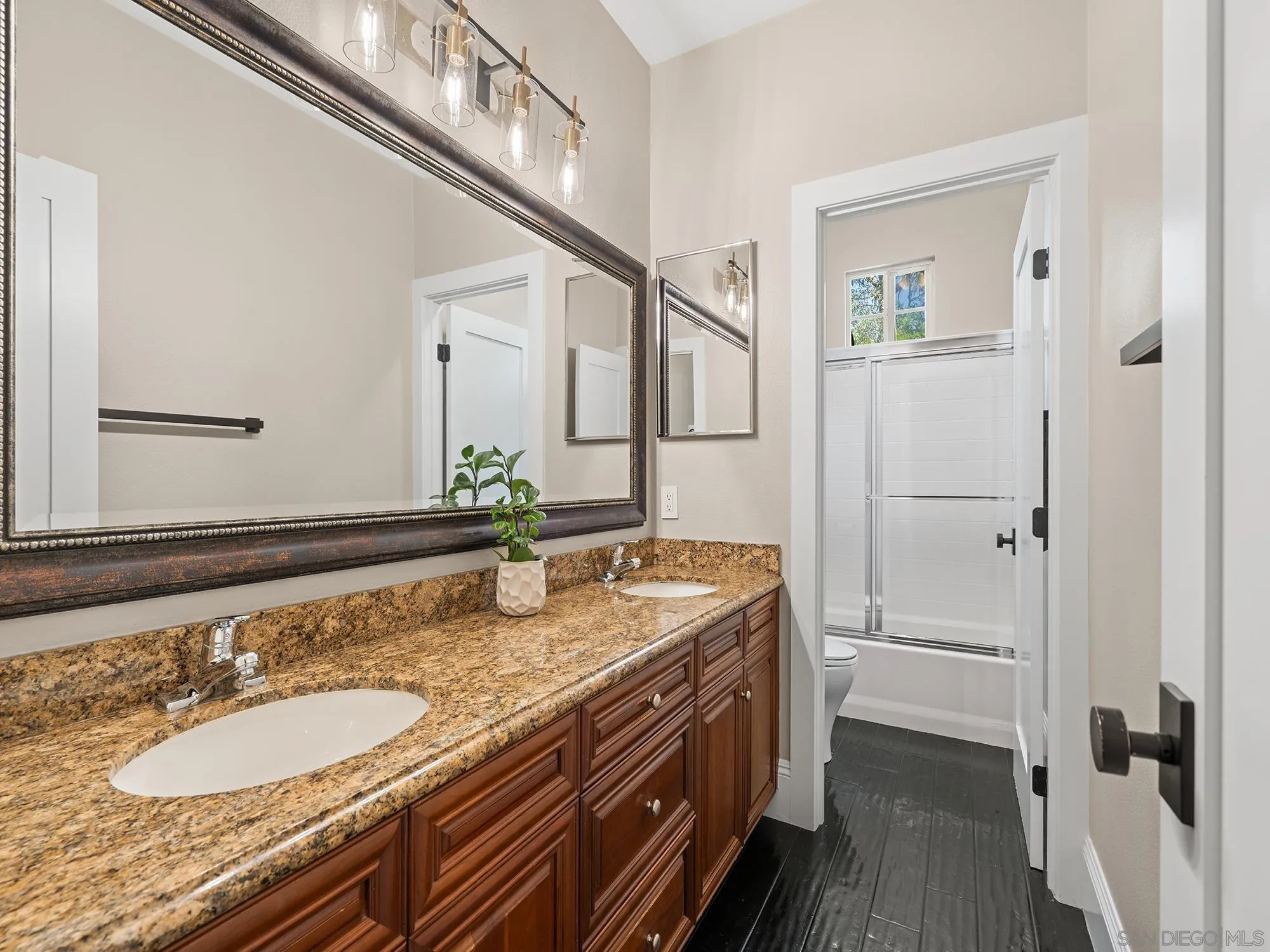 42909 Joshua Tree Ct