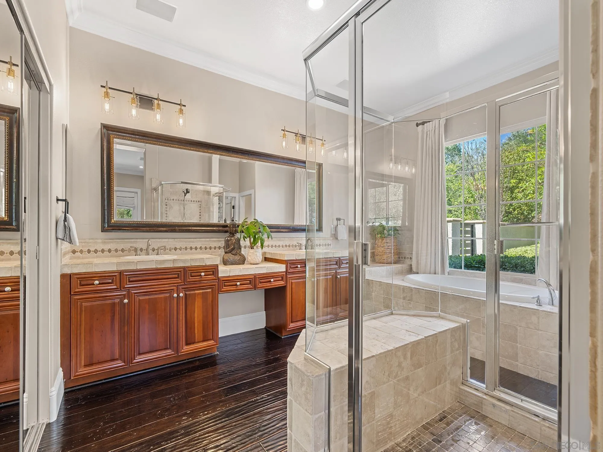 42909 Joshua Tree Ct