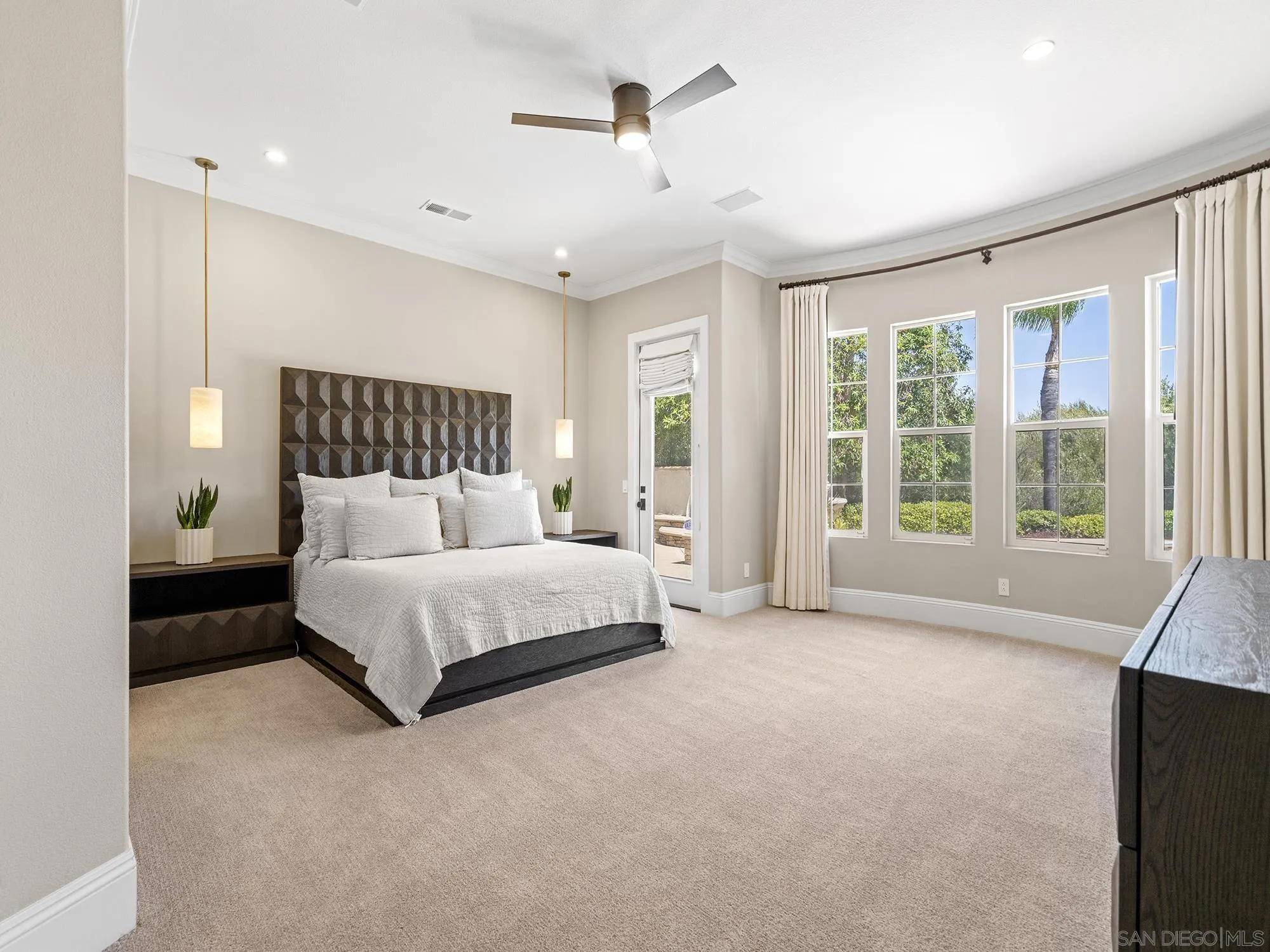 42909 Joshua Tree Ct