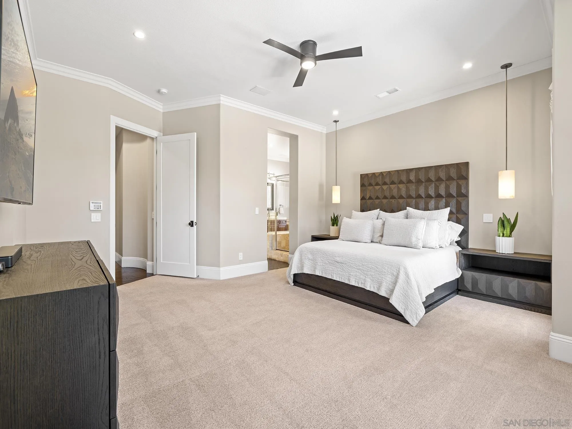 42909 Joshua Tree Ct