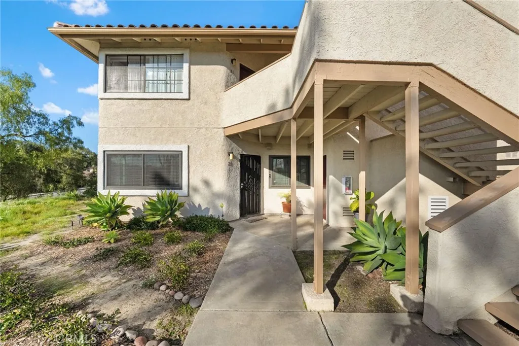 3459 Paseo De Alicia Unit 20