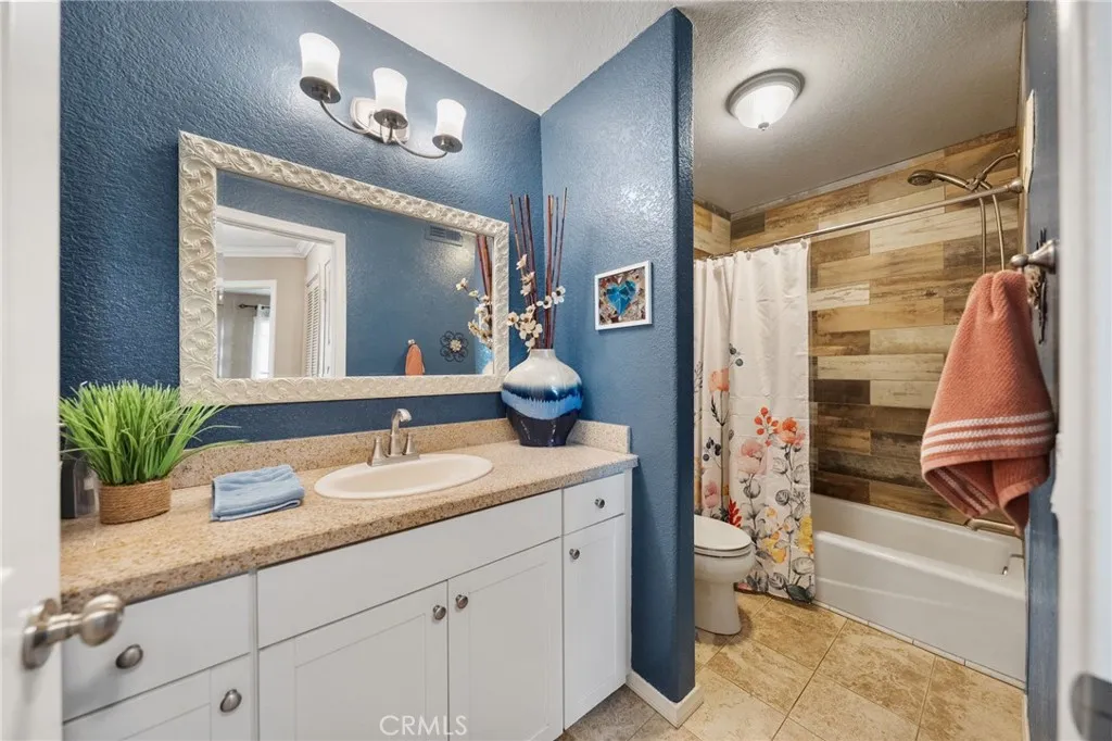 3459 Paseo De Alicia Unit 20