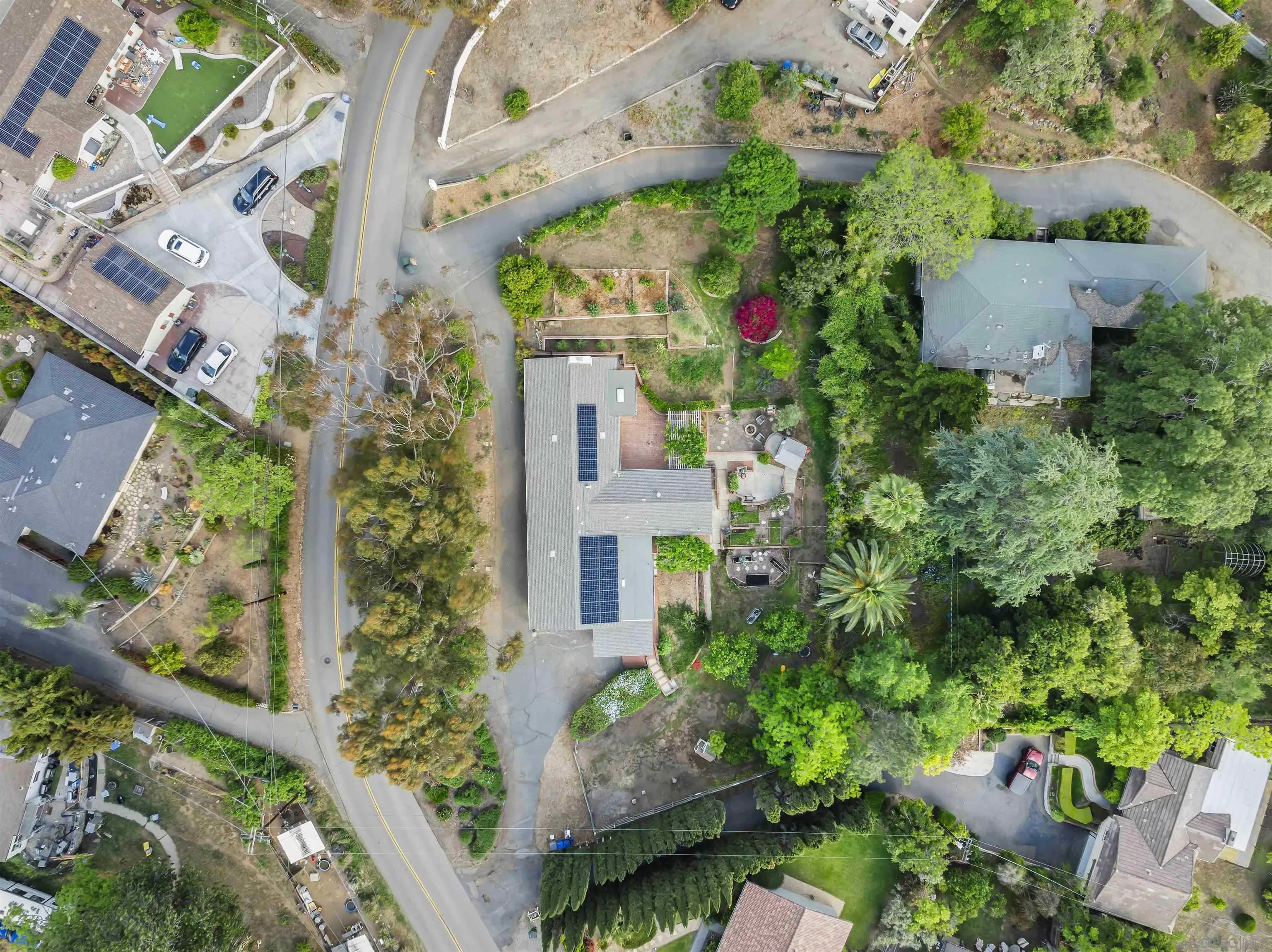 2410 Alta Vista Dr