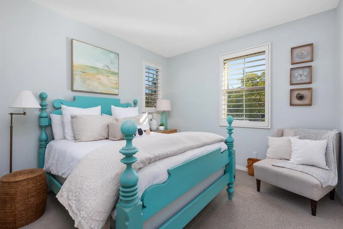 230 Reserve Court