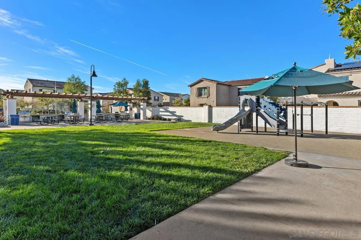 230 Reserve Court