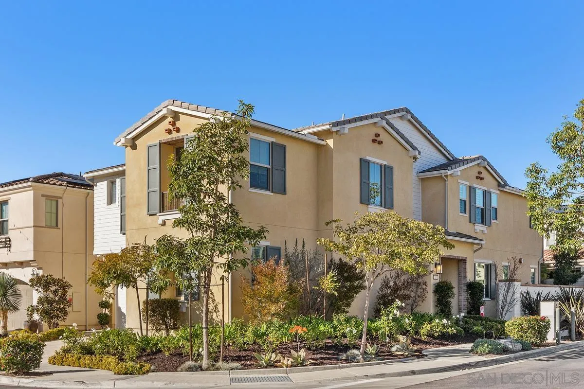 230 Reserve Court