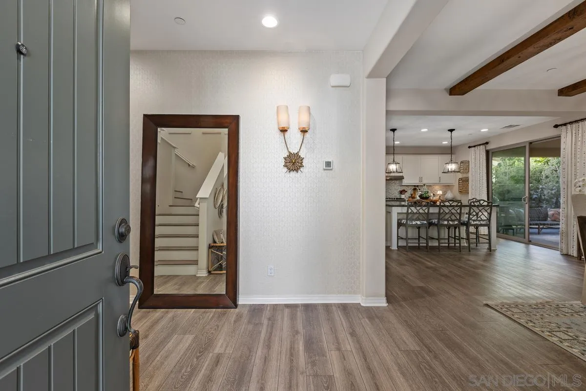 230 Reserve Court